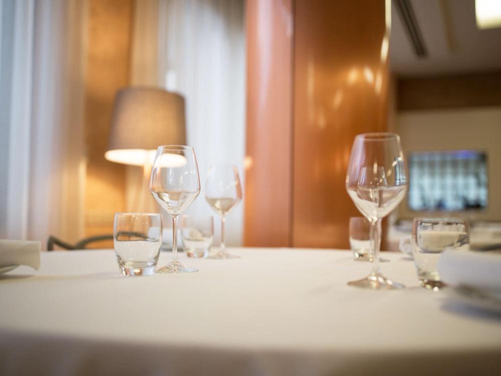 Ristorante Hotel Lucia - 100 Mt Dal Mare Giulianova Eksteriør bilde